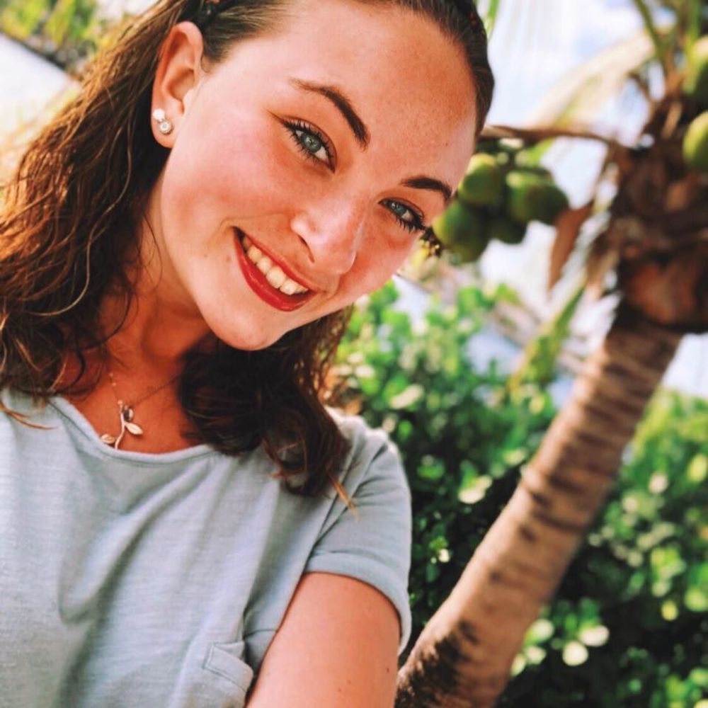 Meet your Posher, Darien